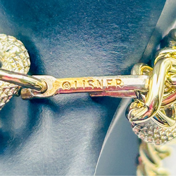 Lisner Gold-Tone Women's Necklace - Picture 7 of 10